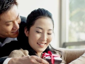 如何挽回婚姻中出现的外遇（从发现到重建信任）