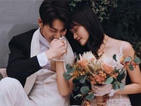 如何成功挽回前女友（用正确的方法和心态）
