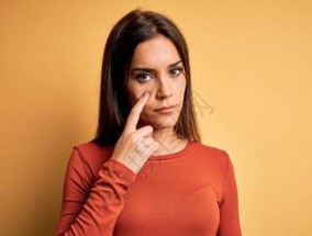 女性掌纹的秘密全图解是什么？如何解读掌纹中的信息？