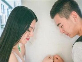 巨蟹女在等你挽回的表现有哪些迹象？如何正确识别并挽回她的心？