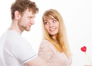 跟女朋友吵架分手了怎么办？如何通过包容避免争辩？