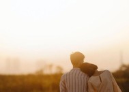 如何挽回因发脾气而感到压力大的男友？有效沟通技巧是什么？