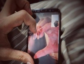 网恋不信任导致分手后如何挽回感情？