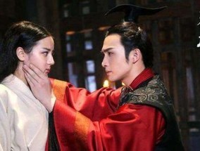 揭开“嫁人才圆满”的阴谋（社会舆论掌控下的婚姻观误导）