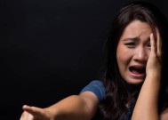 如何让男人对你死心塌地？掌握这两大法宝的秘诀是什么？