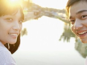 如何用短信感动前女友的心？挽回爱情的短信技巧有哪些？