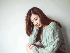 当发现爸爸出轨，该如何谈心（如何面对家庭危机）