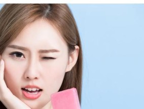 有一个脾气暴躁的女友是一种什么体验？如何应对和改善关系？