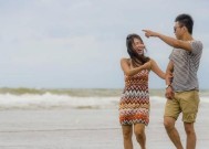 面对婚内出轨的男人提出离婚妻子应该怎么办？如何保护自己的权益？
