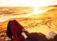 分手几年还是放不下对方怎么办？如何走出情感困境？