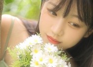 如何处理女友与别人玩暧昧（分手还是谈心）