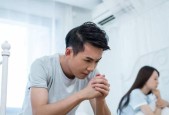 如何用言语挽回女生的心（男生必知的15个技巧和方法）