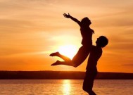 二年恋爱关系破裂如何挽回？有效挽回感情的策略是什么？