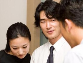 男友说不会为了我离婚，该怎么办（当爱情面临家庭）