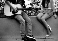 晚上梦见棺材，意味着什么（解读梦境中的棺材象征和隐含信息）