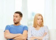 如何挽回劈腿的女朋友？挽回过程中常见的问题有哪些？