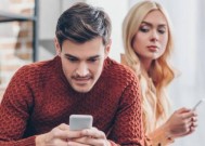 如何用作死方式挽回前男友（15个可行的作死方式）