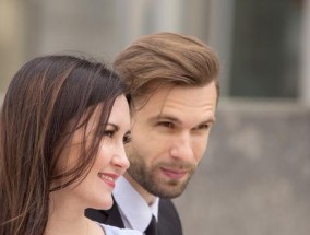 出轨的男人对妻子还有爱吗？如何判断他的真实感情？