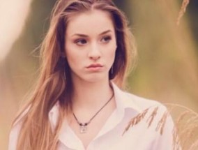 婚外恋中的女性常说的话是什么？如何识别潜在的婚外情信号？