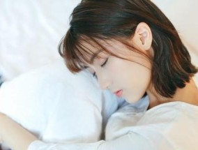 如何哄女朋友开心？逗女生开心的话题有哪些？