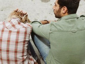 当热情女友突然冷淡了，该怎么办（探究女友突然冷淡的原因及解决方法）