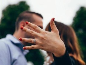 我太作男朋友提出分手了怎么办？如何挽回他的心？