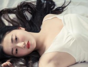 如何挽回女生的心？有效挽回爱情的策略是什么？