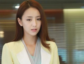 如何从普通女生蜕变为女神？掌握这5个秘籍轻松变身！
