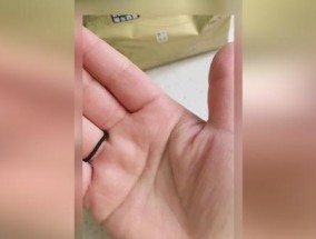 感情线分叉是什么意思？如何解读手相中的感情线分叉？