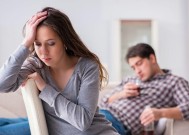 老公出轨，离婚还能挽回吗（如何处理老公外遇）