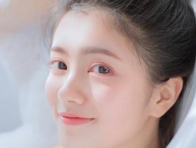 星座女生恋爱中的粘着指数大揭秘（从星座角度看女生恋爱时的行为习惯）