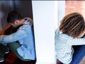 女友压力大总是提分手怎么办？如何有效沟通缓解关系？