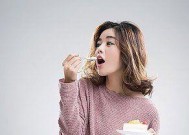 如何运用女人的感动去挽回男友的爱？挽回爱情的有效方法有哪些？