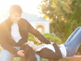 男友有小三后很绝情怎么办？如何处理感情危机？