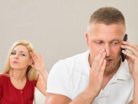 女人注意了!男人出轨的三大高峰时期是什么时候？如何预防？