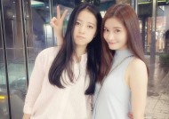 闺蜜失恋了怎么办？如何帮助她走出情感低谷？