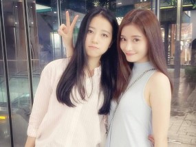 闺蜜失恋了怎么办？如何帮助她走出情感低谷？