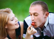 如何挽回老公？婚姻危机时的正确做法是什么？