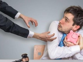 没钱还的人怎么才能挽回？债务重组和协商还款的正确步骤是什么？