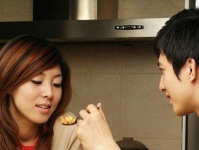 老公不愿支持我娘家怎么办？如何处理夫妻间的经济分歧？