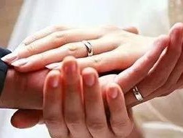 当老公变心，是挽回还是离婚（如何面对老公变心）