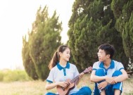女生初恋时会有哪些表现？如何识别女生的初恋信号？
