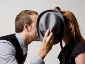 如何挽救出轨的婚姻？有效沟通和信任重建是关键吗？