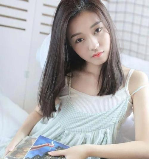 如何聊天绝不冷场（找话题让女孩子愉快聊天）  第1张