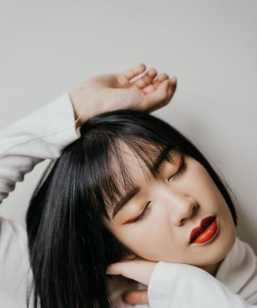 如何以装可怜挽回死心的女友（掌握这些技巧，让你的爱情重新燃起！）  第1张