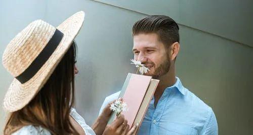 男女恋爱思维方式的差异（探寻男女恋爱思维方式的不同之处）  第3张