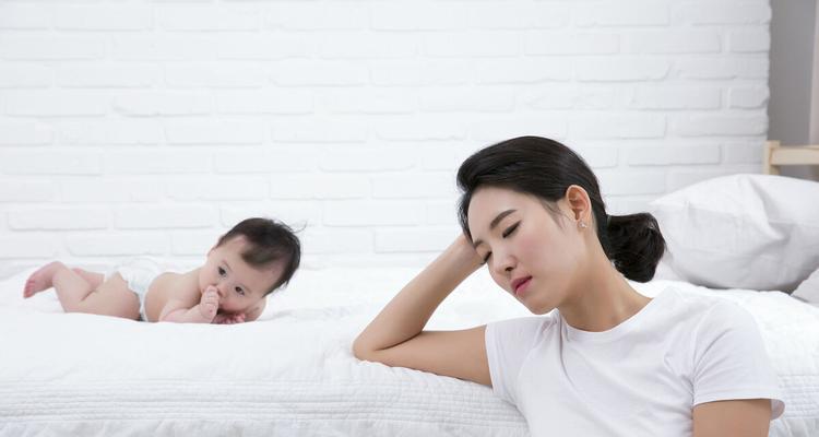 出轨离婚，孩子归谁抚养？（离婚抚养权争夺战，如何保护孩子利益？）  第2张