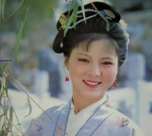 红楼梦人物的挽回之道（从贾宝玉、林黛玉到薛宝钗、刘姥姥，他们的挽回经历与教训）  第3张