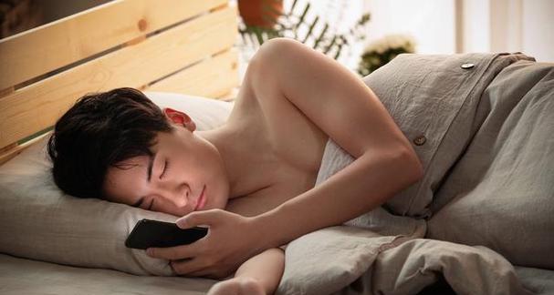 和成熟男生恋爱的感受（经历与情感的交织）  第3张