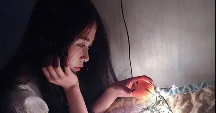分手还要保持暧昧，你赢了吗（揭秘女朋友女友对你的真实感情）  第2张